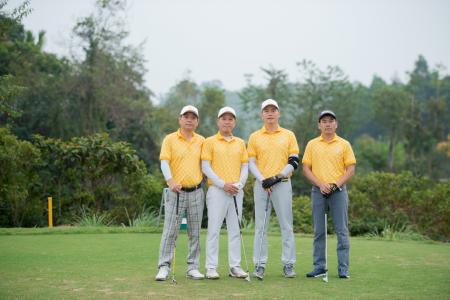 Gần 200 golfer tranh tài tại giải “Chào xuân Giáp Thìn” của CLB họ Nguyễn (Phía Bắc) 