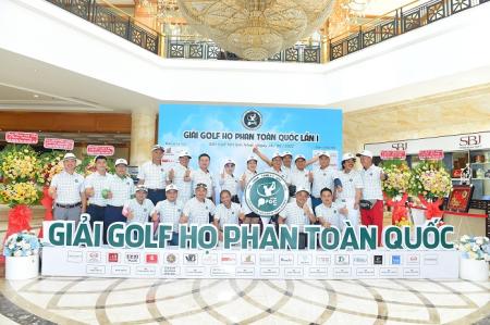 Giải Golf Họ Phan Toàn Quốc lần thứ II 2023 diễn ra thành công tốt đẹp trên sân golf Tuần Châu