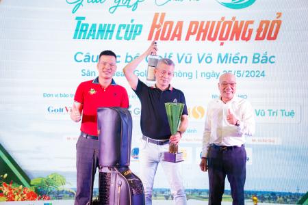 Tinh hoa dòng họ Vũ Võ hội tụ tại giải golf Chào Hè - Tranh cúp Hoa Phượng Đỏ 2024